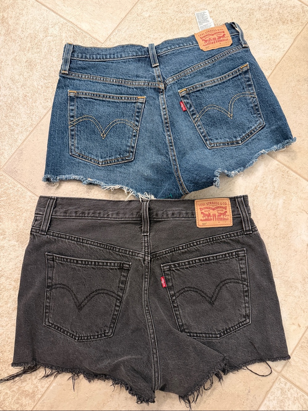 Levis 501 High Rise Button Fly Denim Faded Black & Dark Denim Shorts Sz 29